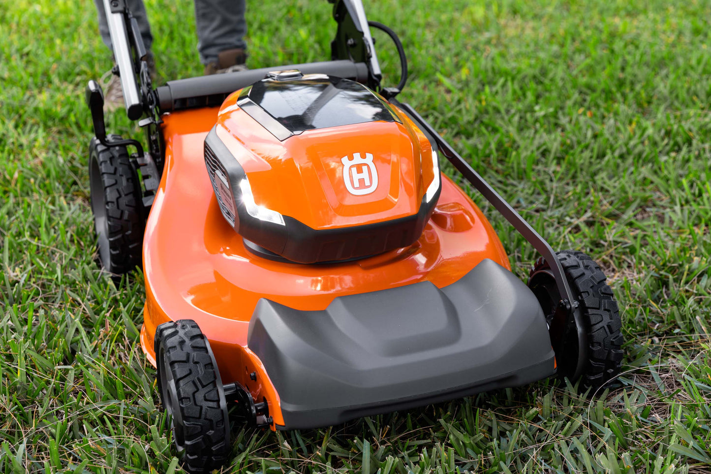 Husqvarna Forest & Garden - LE322