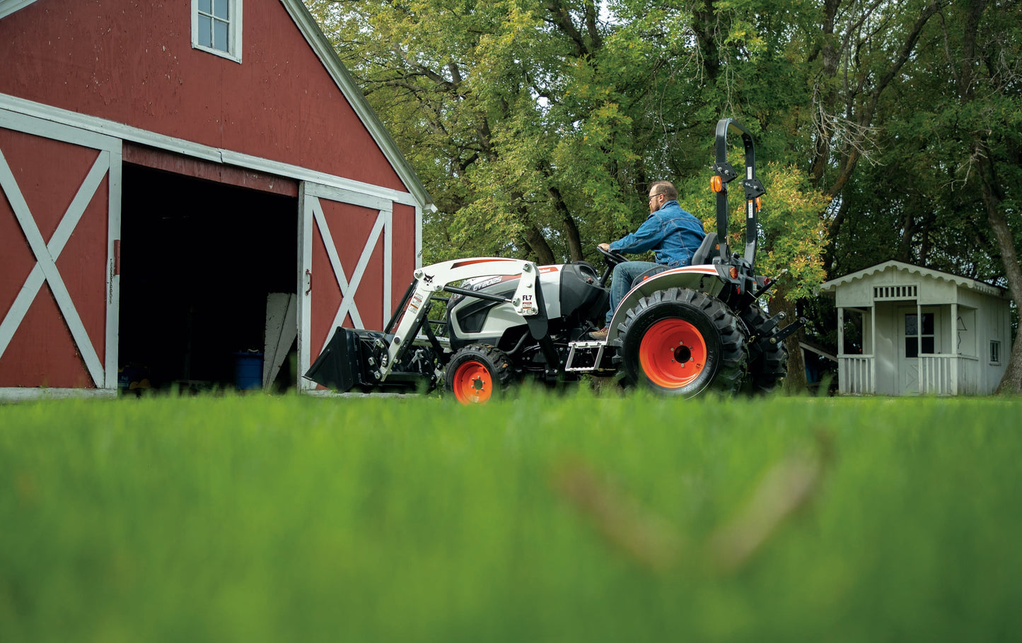 Bobcat - CT2035 MST, Front End Loader