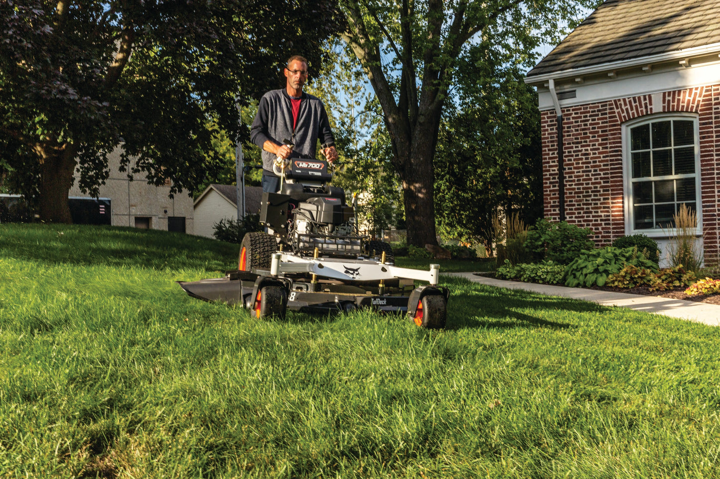 Bobcat - WB700, 52"