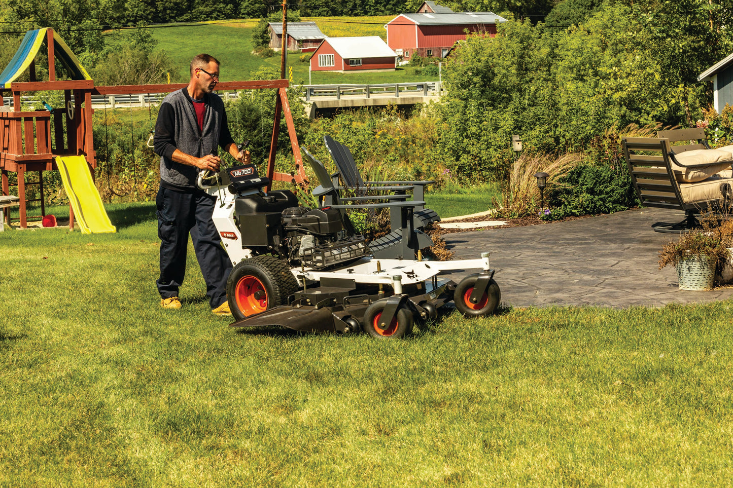 Bobcat - WB700, 52"