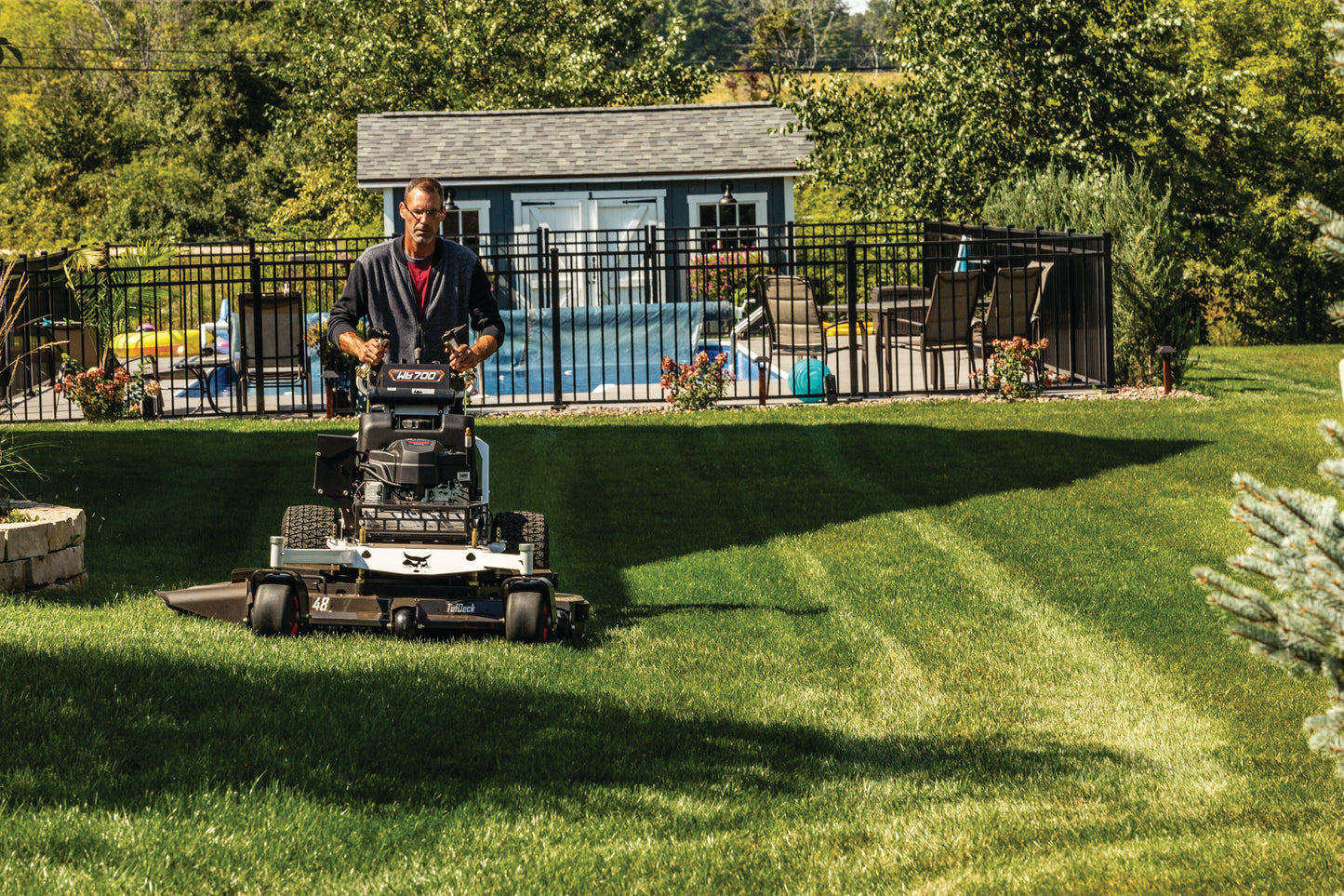 Bobcat - WB700, 52"