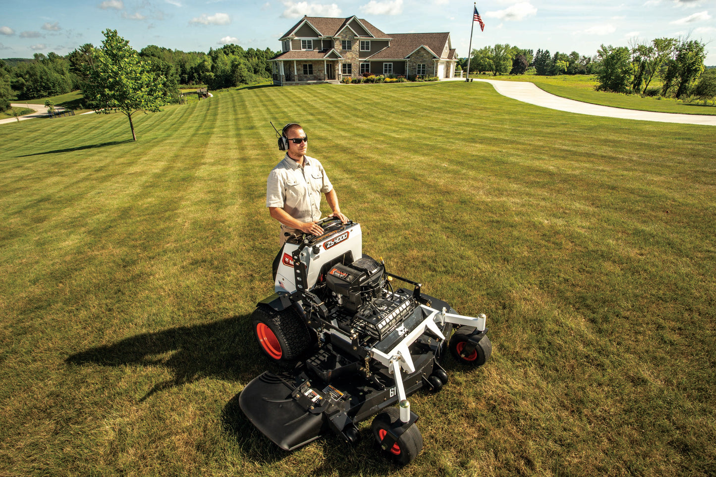 Bobcat - ZS4000, 61" Zero-Turn Mower