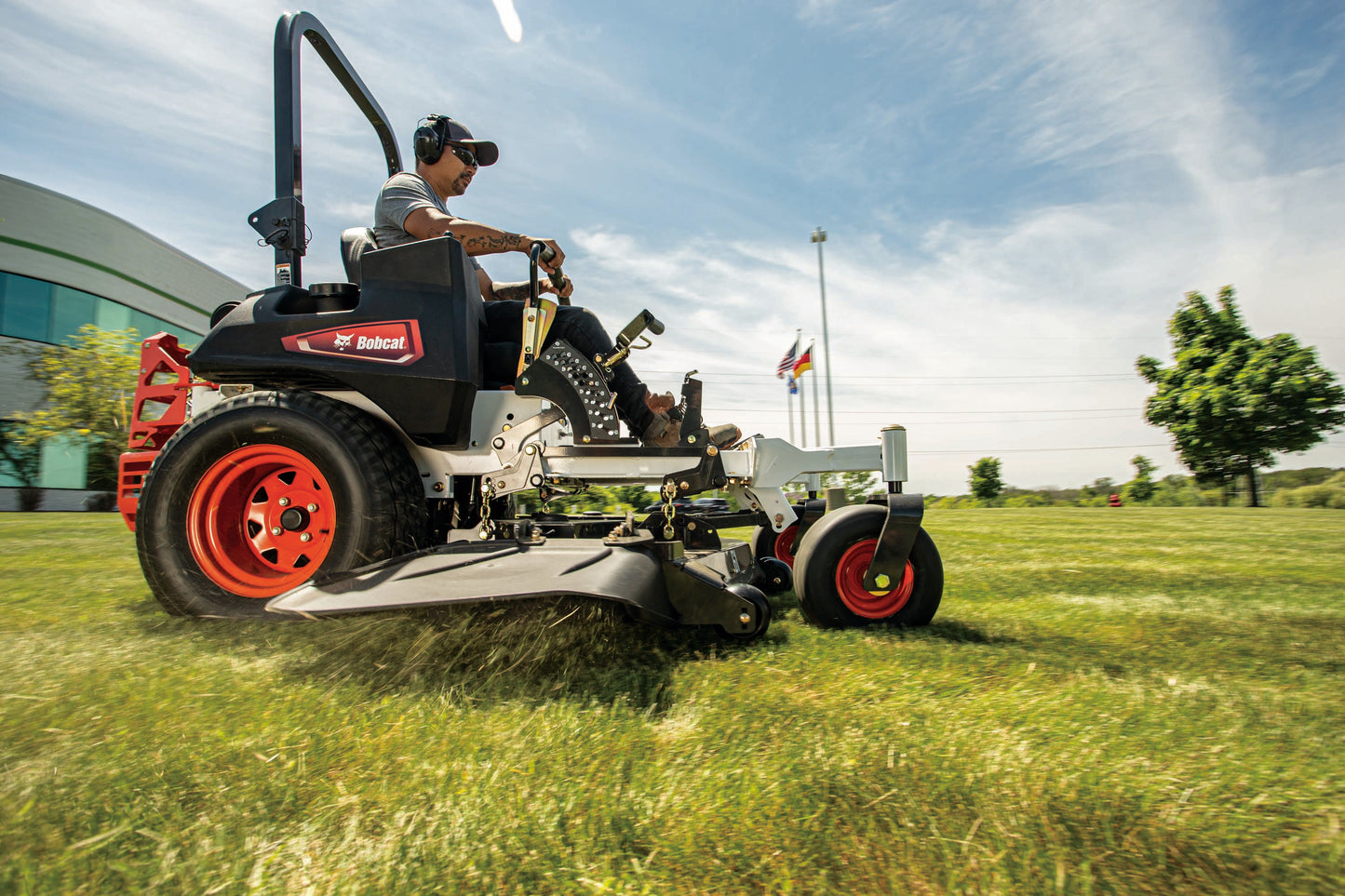 Bobcat - ZT6100 EFI, 61"