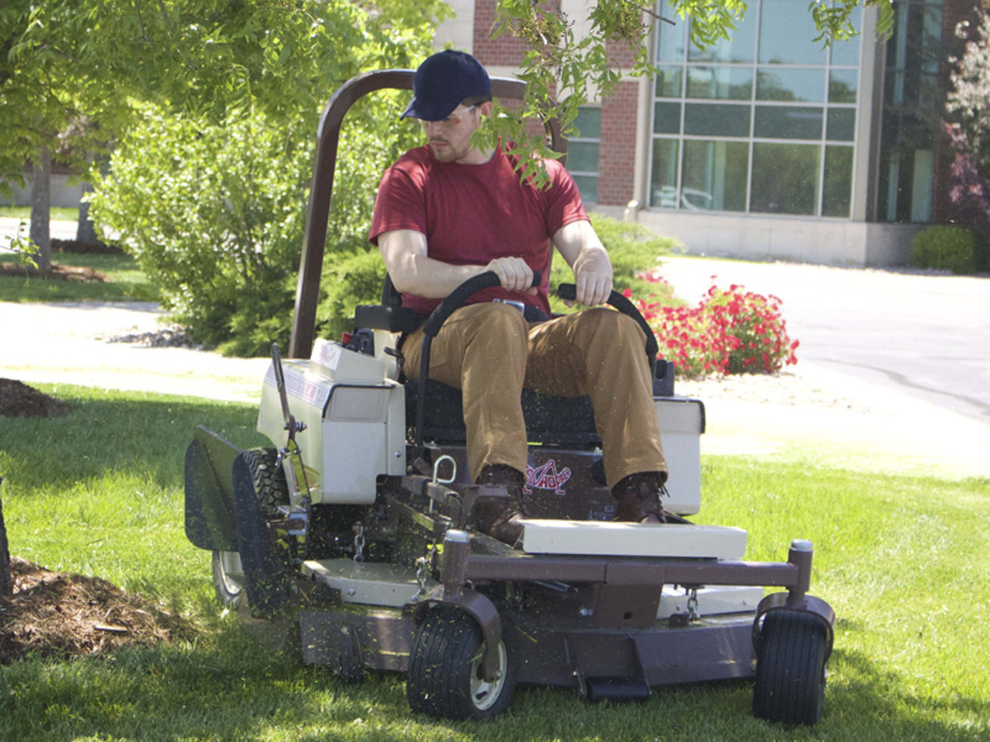 Grasshopper - 534048 - 125VB, 41"