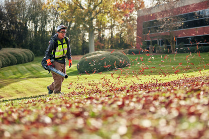 Husqvarna Forest & Garden - 550iBTX