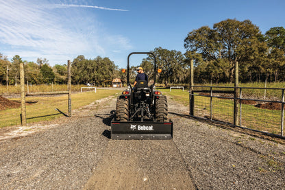 Bobcat - CT2025 HST, Front End Loader