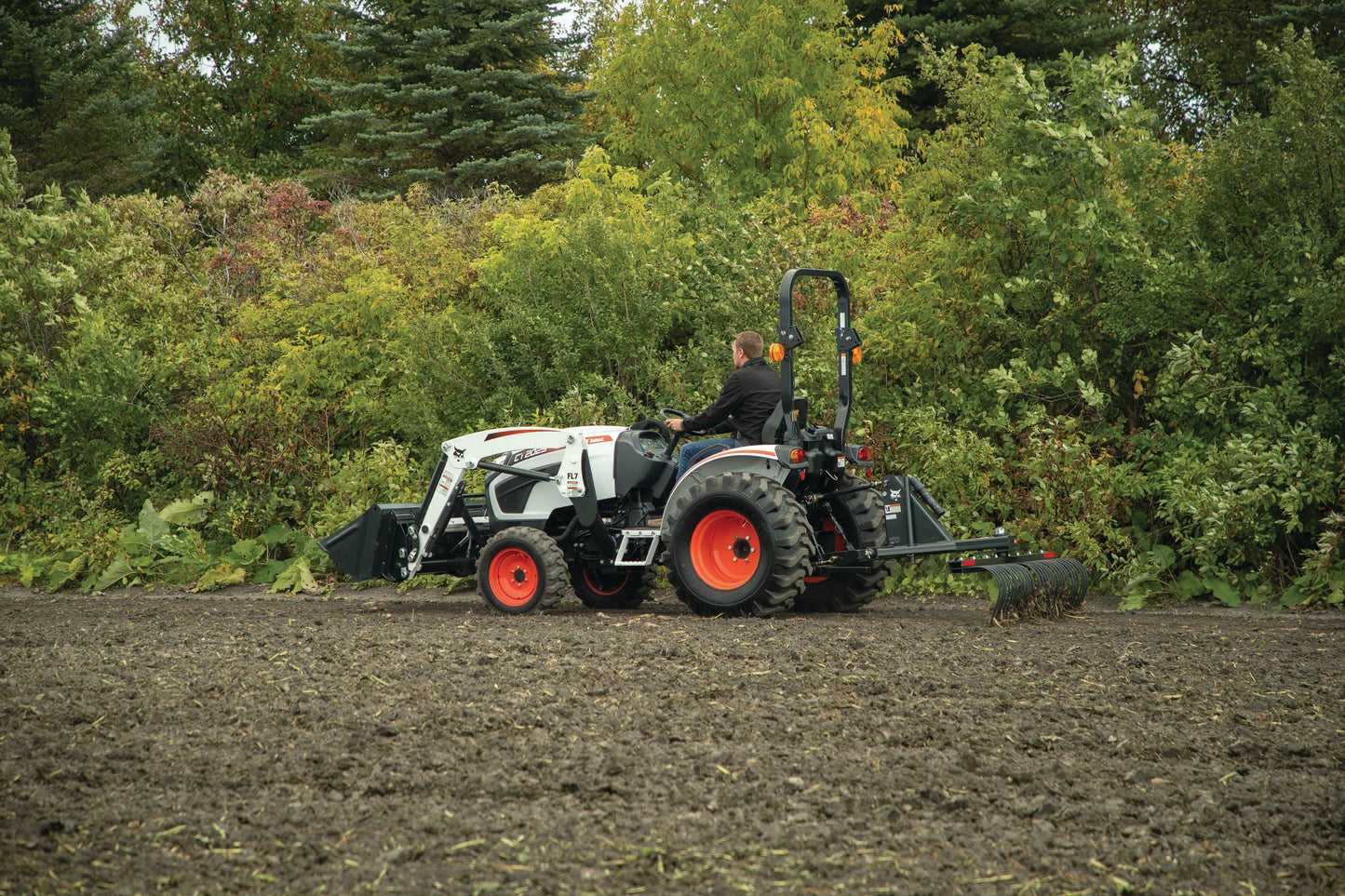 Bobcat - CT2025 HST, Front End Loader