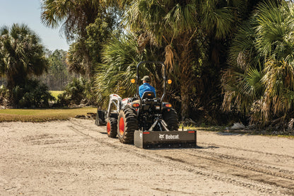 Bobcat - CT2025 HST, Front End Loader