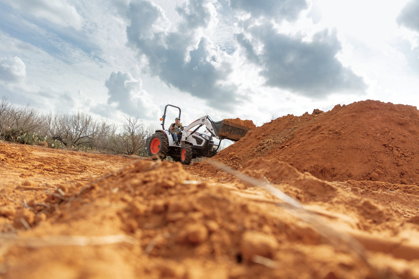 Bobcat - CT4058 HST, Front End Loader