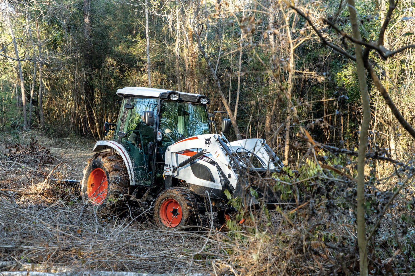 Bobcat - CT5555 eHST, Front End Loader