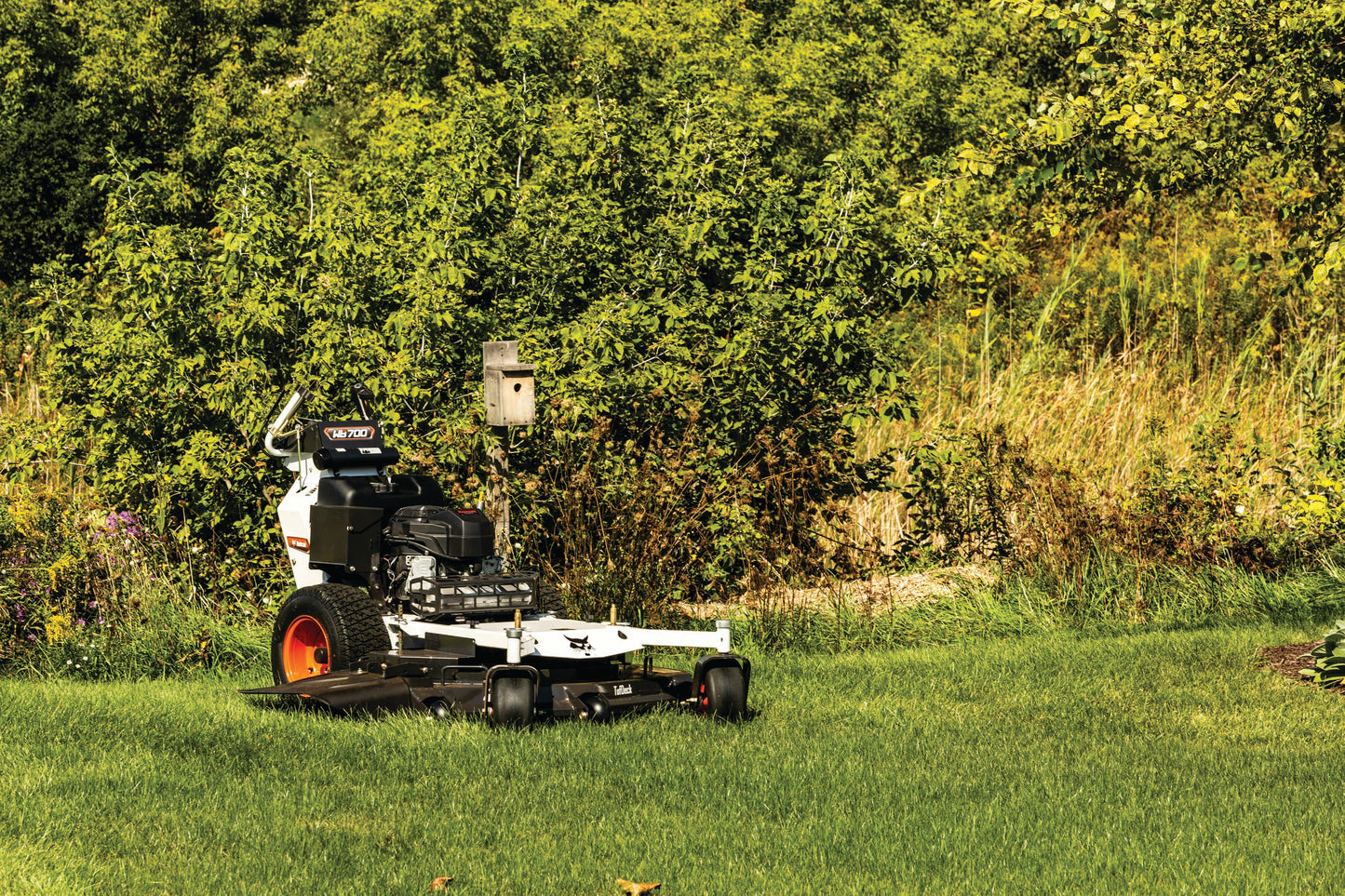 Bobcat - WB700, 52"