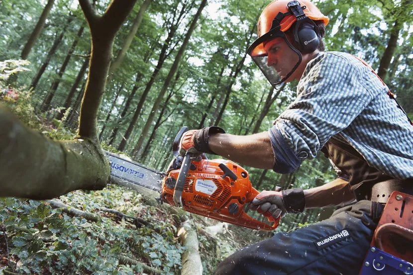 Husqvarna Forest & Garden - 555